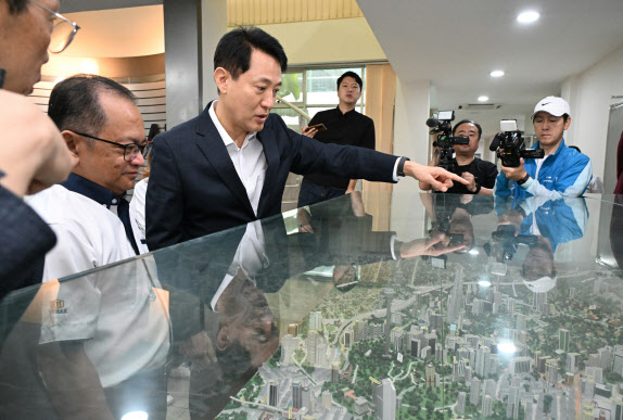 오세훈, 쿠알라 'SMART 터널' 방문… 서울 대심도·복합터널 운영 모델 점검