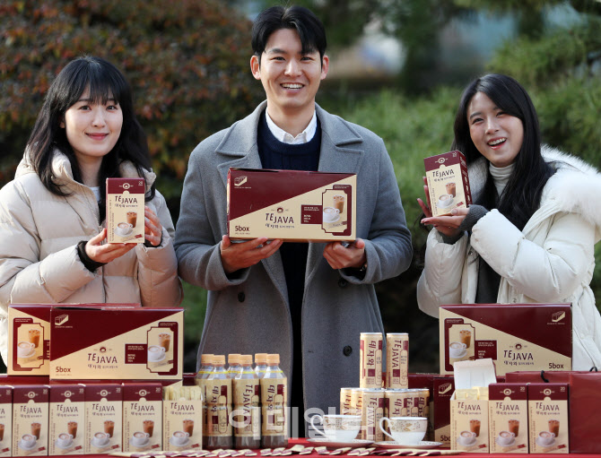 [포토] 밀크티 '데자와'  분말스틱 출시행사
