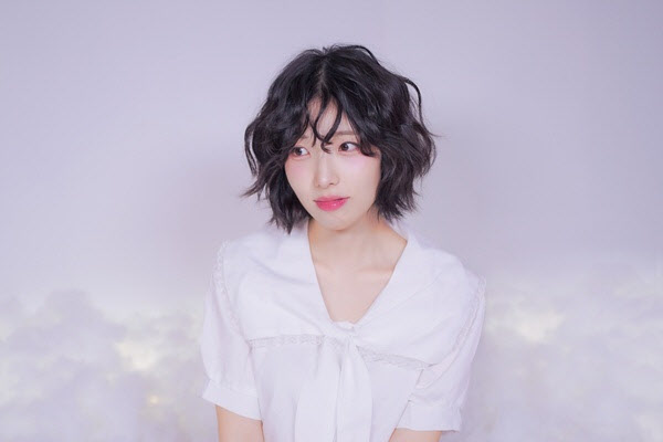 '효리네 민박' 정예원, 엠오엠엔터테인먼트와 전속계약