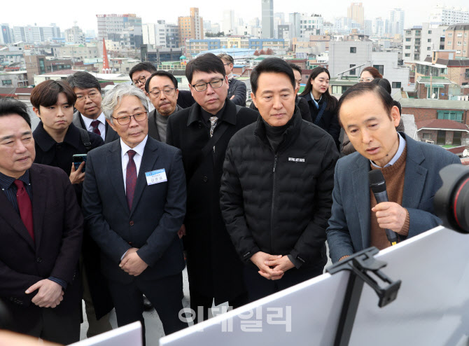 [포토] 오세훈, 대림1구역 재개발지구 현장 점검