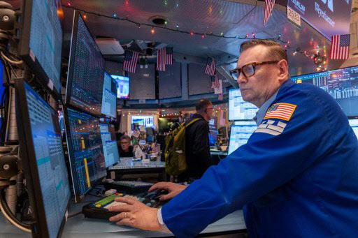 “기술주 독주 끝”…월가, 의료·산업·에너지로 눈 돌린다