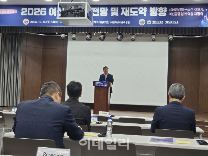 권대영 “카드업계 대출금리 인하 필요…스테이블코인 지급·결제 준비”