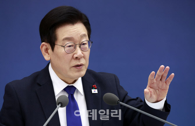 이 대통령이 관심 보인 이것…한의난임치료·탈모·비만