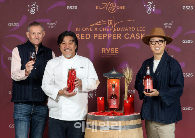 'K위스키 개척자' 도정한의 뚝심, 고추 캐스크로 위스키 본고장 뚫는다