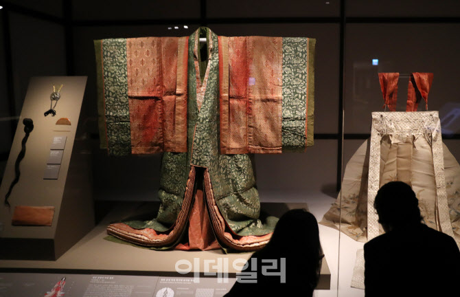 [포토] 일본 궁정문화 특별전-일본 궁정의 여성 정복