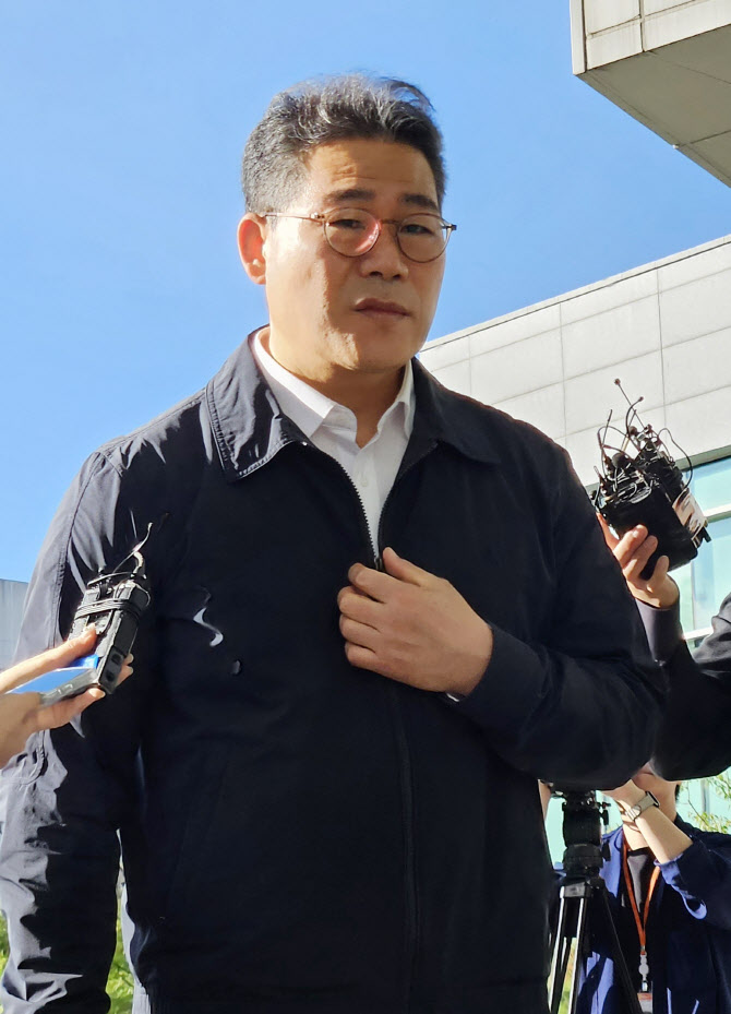 “백해룡이 가족 사진·주소 유출”…세관 직원, 인권위에 진정