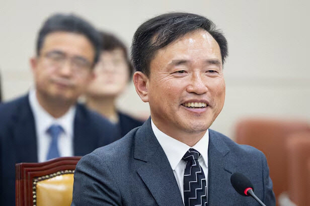 방미통위 정상화 가시화…김종철 인사청문 보고서 채택, 여야 위원 추천 시동