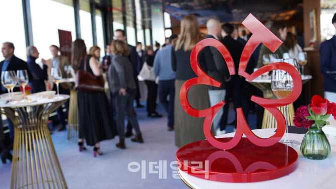 미쉐린 가이드, 와인 평가 나선다…‘미쉐린 그레이프’ 2026년 공개