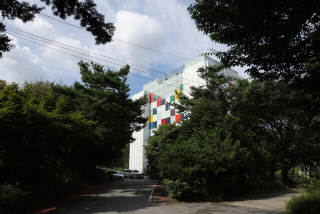 ‘부당급여’ 김건희 일가 요양원 “건보, 특정 목적으로 조사”