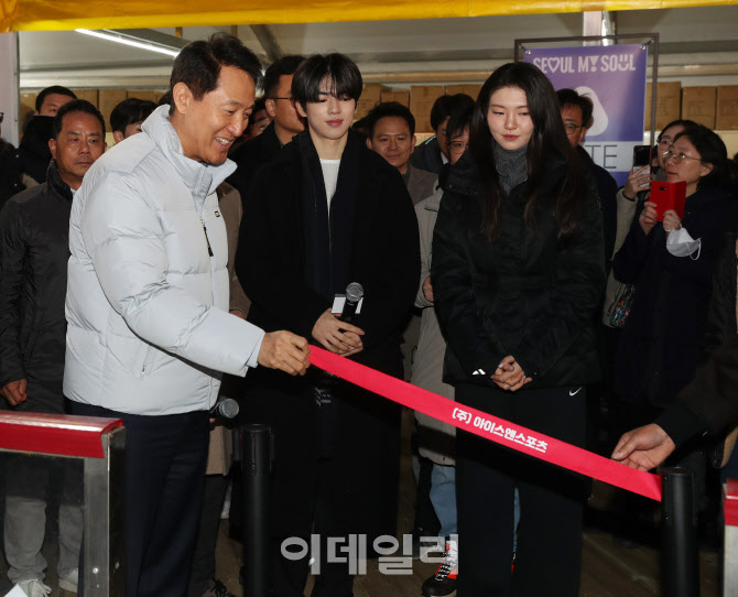 [포토] 스케이트개장식 참석한 서울시장과 차준화, 심석희 선수