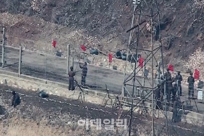서로 다른 한국군·유엔사 MDL…軍 '더 남쪽 선' 기준으로 경계작전