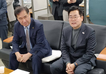 박찬대 “인천시장 출마 결정 심적 부담 크다”