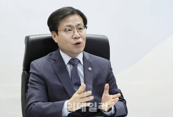 통상본부장 “한중FTA, 잠재력 높은 서비스 교역 저변 확대해야”