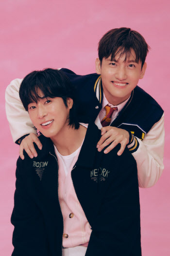 '데뷔 22주년' 동방신기, 그룹·솔로 모두 아우른 톱클래스 존재감