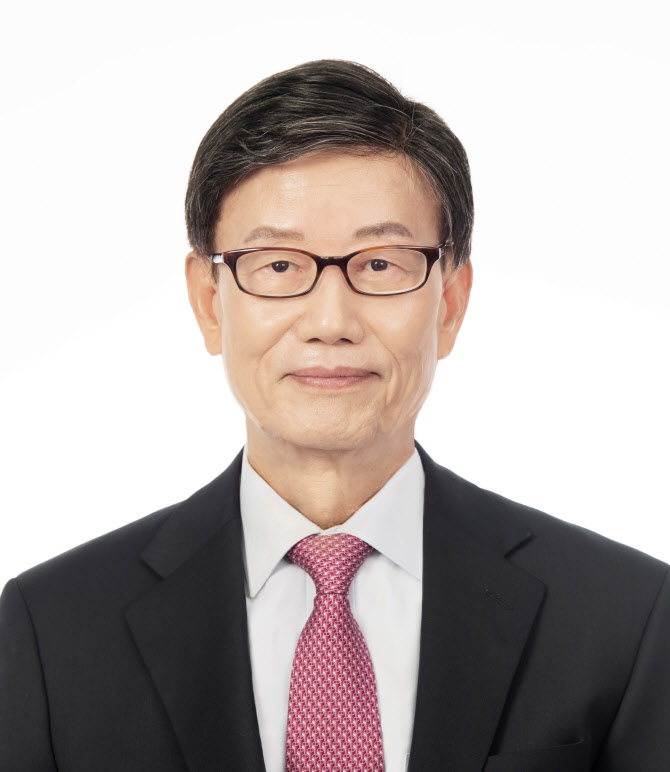 무협회장 "글로벌 통상 변화 대응 강화…AI.수출 지원 확대"