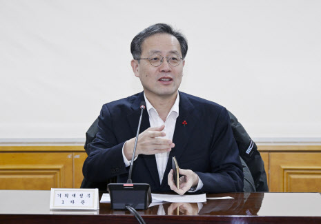 이형일 기재차관 "내년 MSCI 선진지수 로드맵 발표"