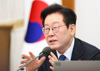 야권 반발 속 정통망법·내란전담재판법 의결…정국 경색·입법 충돌 가능성