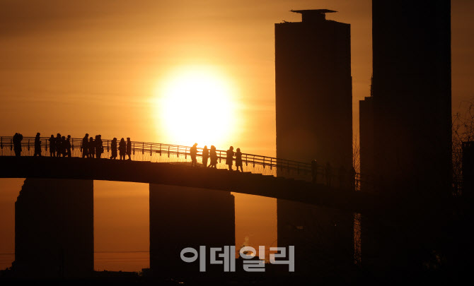 [포토]힘차게 떠오르는 2026년 새해 첫 해