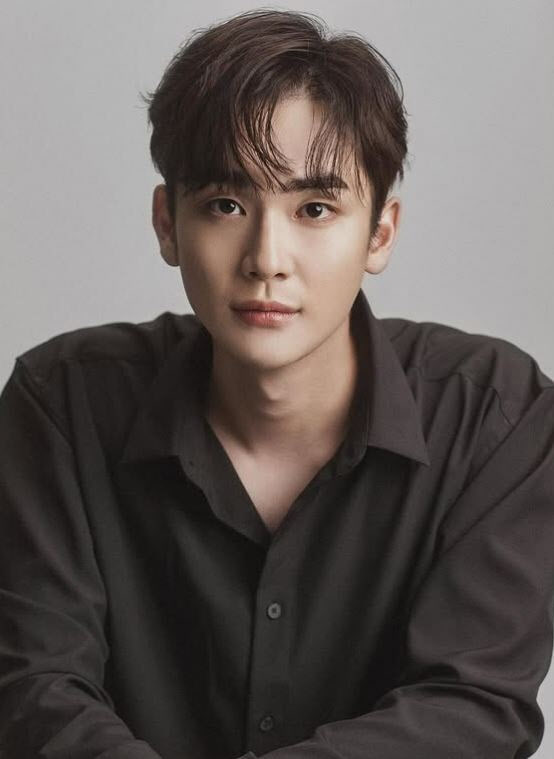 조윤우, 데뷔 15년 만에 은퇴→결혼 발표 "평생 함께할 사람 생겨"