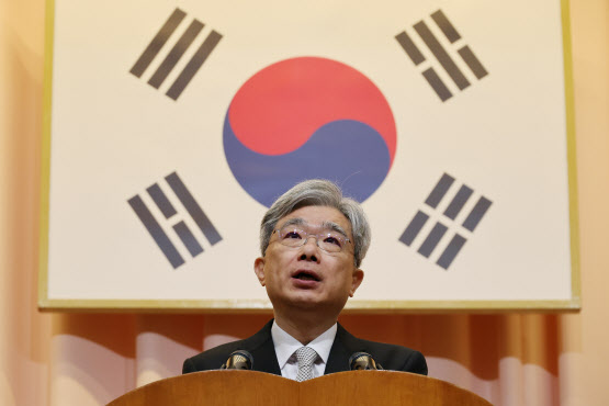 김상환 헌재소장 "헌법재판 과정·결과, 투명하게 밝히고 소통할 것"
