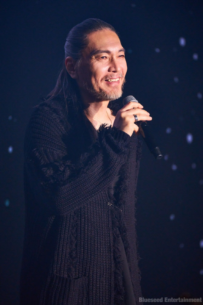 임재범, 가요계 은퇴 선언... "40주년 공연 끝으로 떠난다"