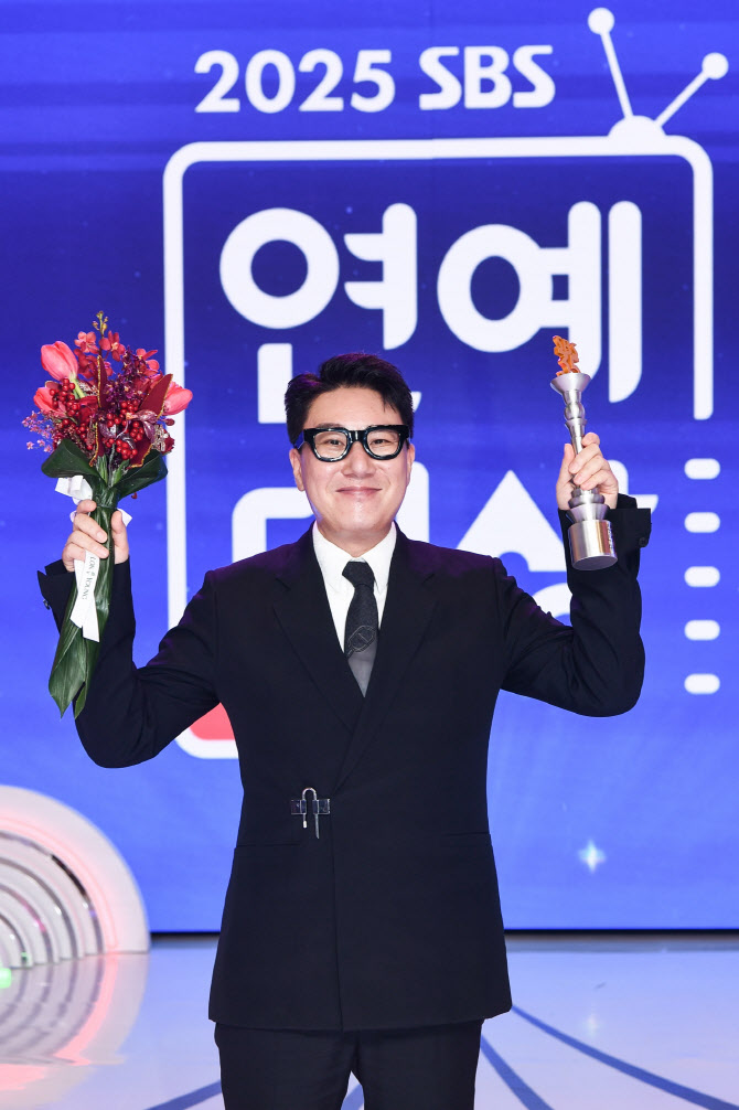 이상민 "룰라 사장 나 아냐"…신정환 '미정산' 저격에 반박