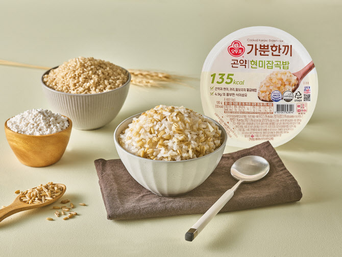 오뚜기, 칼로리↓·포만감↑ `가뿐한끼 곤약밥` 2종 출시
