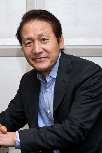 안성기, 오늘(5일) 별세…향년 74세