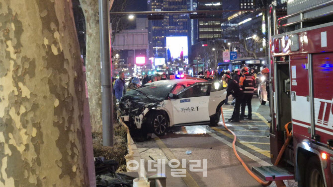 [속보]法, ‘15명 사상’ 종각역 사고 택시기사, 구속영장 기각