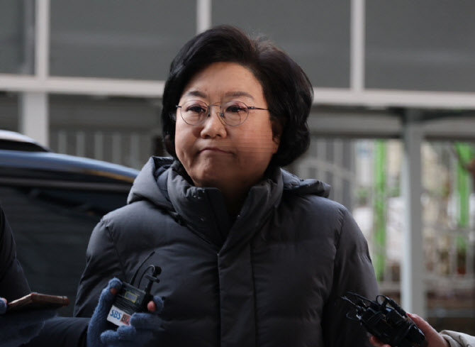 與 장철민 "이혜훈 이미 만신창이…청문회 버텨낼까 의구심"