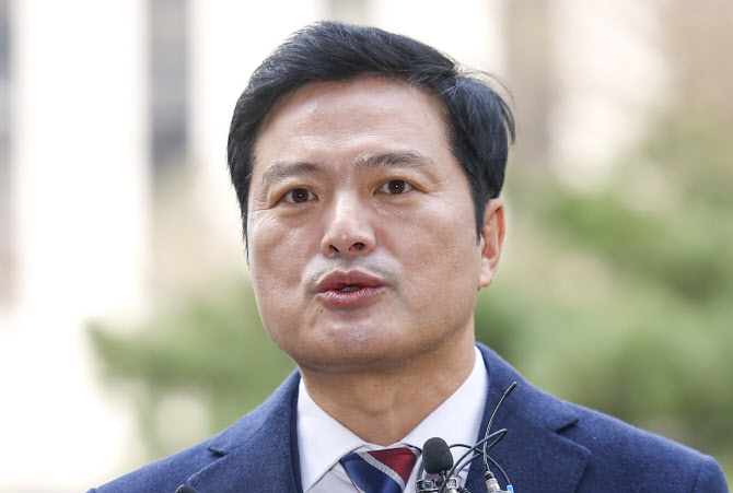 ‘강선우 공천헌금’ 고발 김태우…“관련자들 구속수사해야”