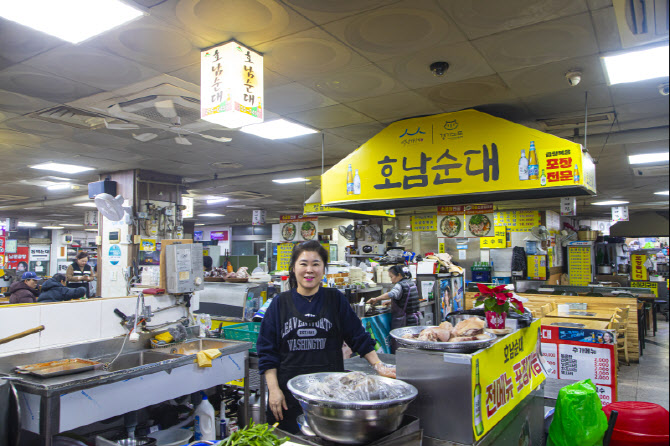 "오래가는 놈이 강한 겨" 경기관광공사 추천 '노포' 6선