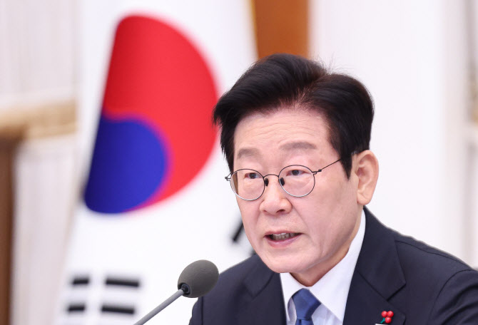 李대통령 “각료 지명에 고려할 점 많아…포용·융화 필요”
