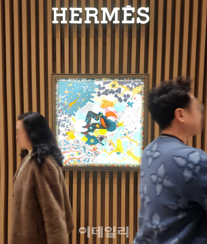 [포토]새해벽두 명품업체 '가격 줄인상'…원가·환율부담탓