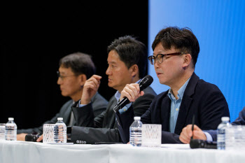 삼성 디자인 수장 "AI, 인간 감성·상상력 증폭 역할할 것"(종합)