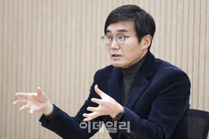 "정부부처별 제각각 AX…AI정부, 칸막이부터 없애야"