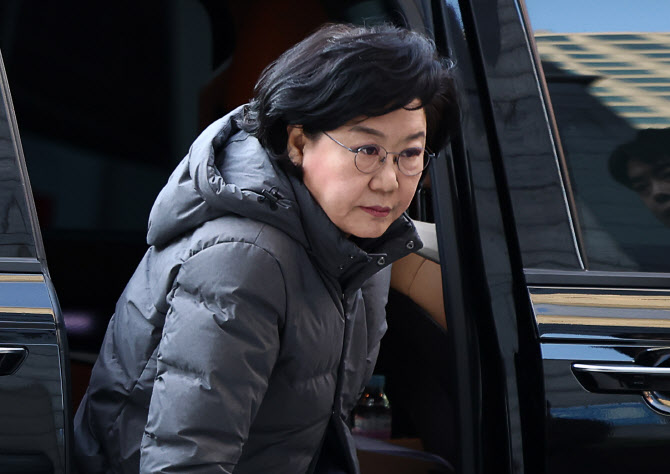 ‘보좌진 사적 심부름’ 이혜훈, 경찰 피고발