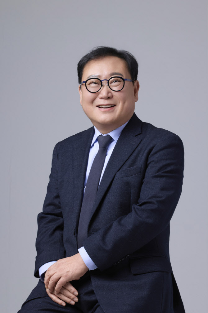 이승원 독도사랑주유소연합회 의장, 프로탁구연맹 초대 총재