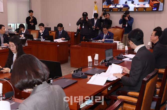 [포토]국회 법사위 안건조정위원회