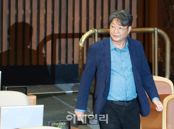 경찰 "`이춘석 사건` 檢 재수사 요구, 시각 차이 있을 수도"