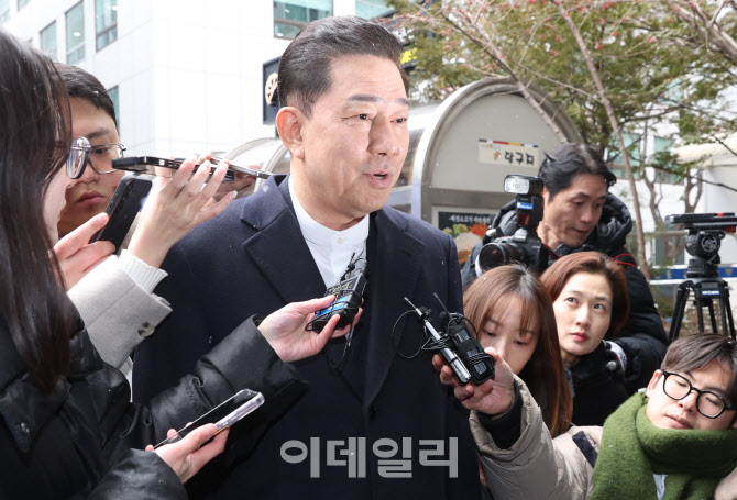 [포토]김병기, '무고함 밝혀지게 답변할 것'
