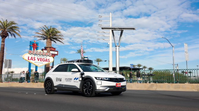 모셔널 CEO `로보택시, 후발주자지만 안전하게…연내 美 전격 출시`