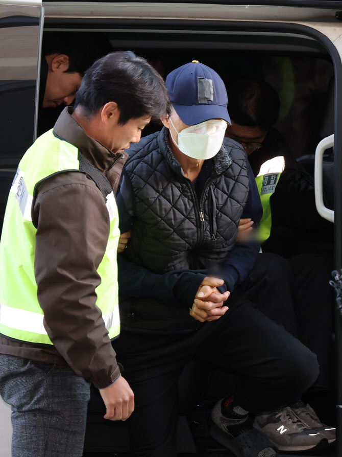 '22명 사상' 부천 제일시장 돌진 사고 낸 60대 '혐의 인정'