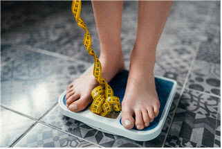 겨울방학, 아이의 식사가 무너져..소아 비만·섭식장애 위험 커져