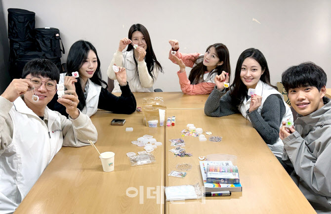 [포토] 엔젤프레미아, 키링 프로그램 봉사활동