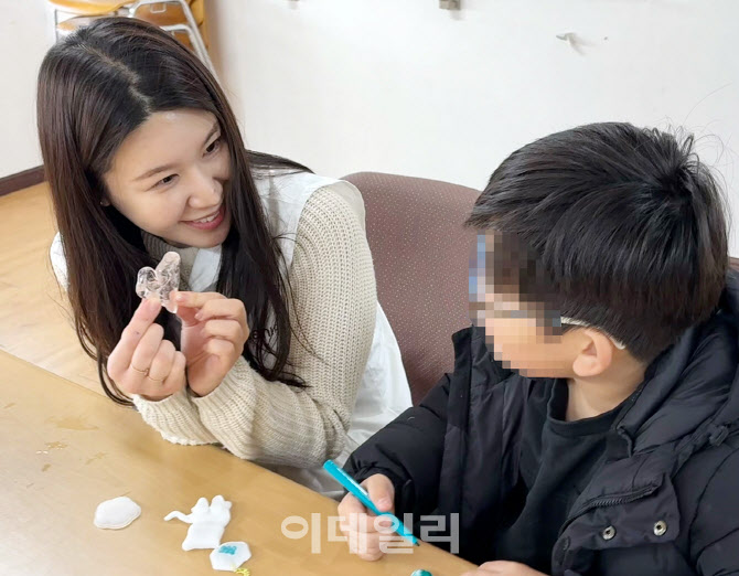 [포토] 에어프레미아 승무원과 키링 만들기 체험