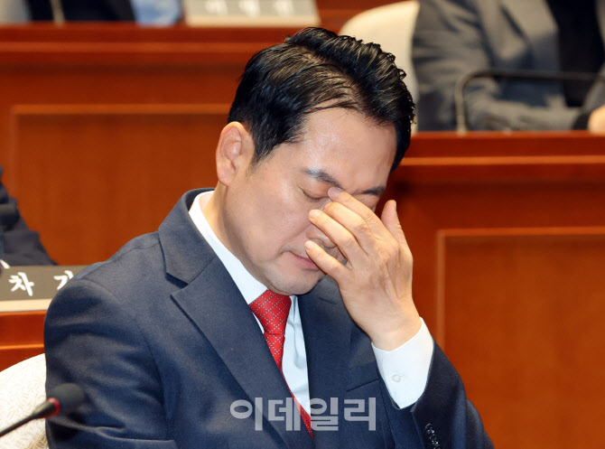 [포토]국민의힘 의총 참석한 장동혁 대표