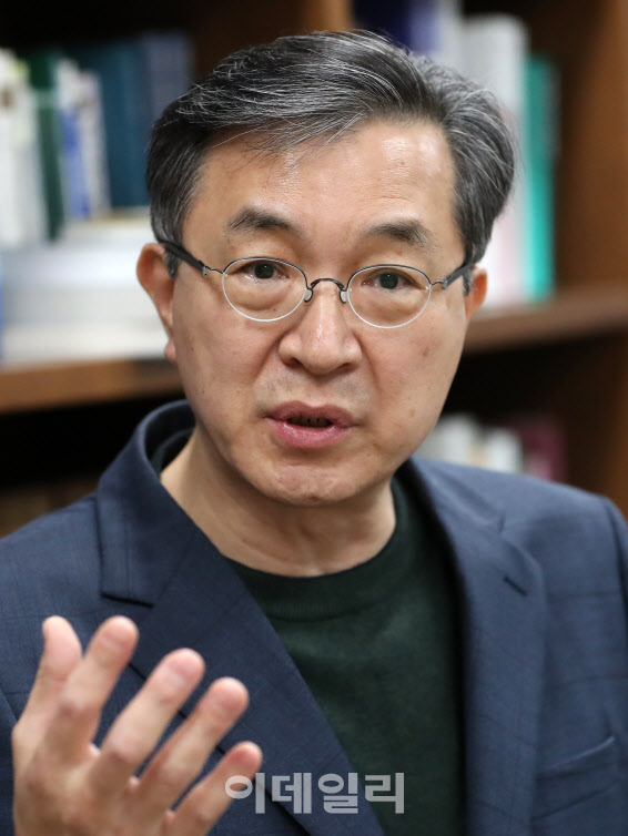 “정부 쿠팡 때리기 본질 벗어나 유통 규제 강화 이어지면 안돼”
