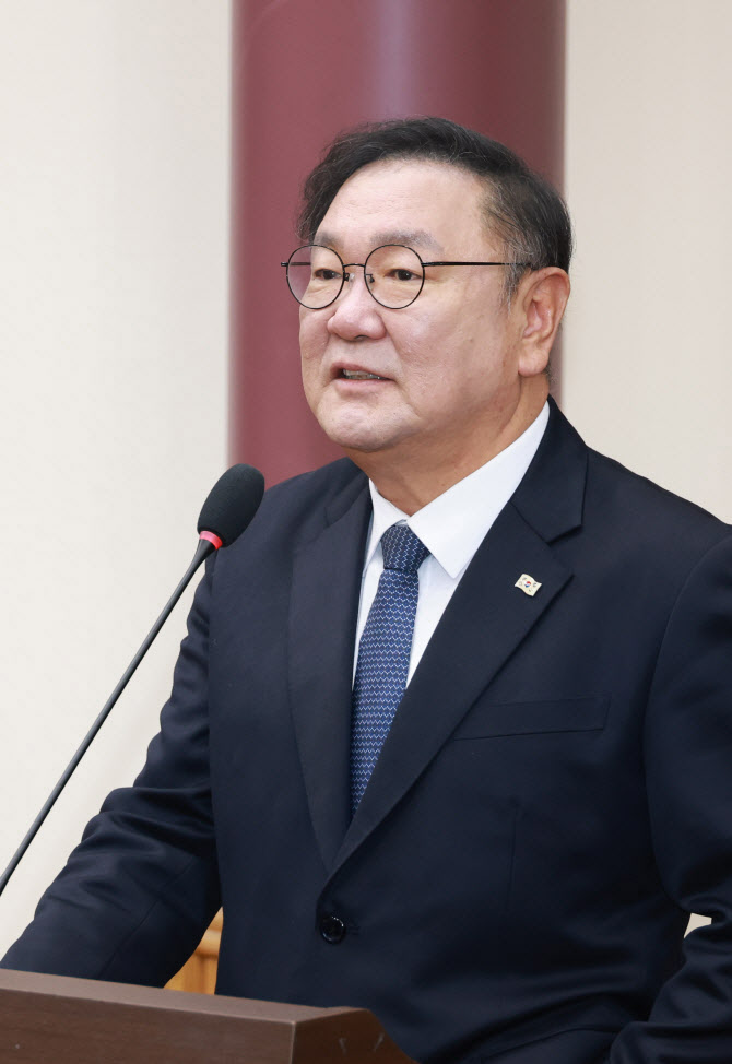 與 김태년 "이혜훈 의혹, 제대로 소명 안되면 심각한 문제"