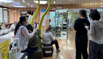"여기 두쫀쿠 공짜" 사람 우르르 몰린 헌혈의 집